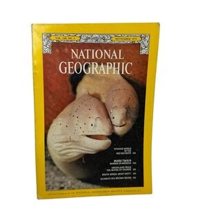 Vintage National Geographic Magazine September 1975 Red Sea Reefs‎ Mark Twain